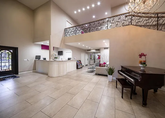 Club De Soleil All-Suite Resort